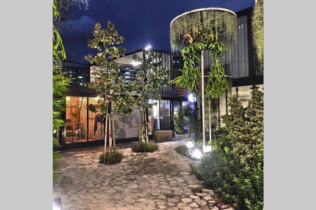 Ees Whale House - Homestay 3 Min Walk To Beach Batu Ferringhi Exterior photo